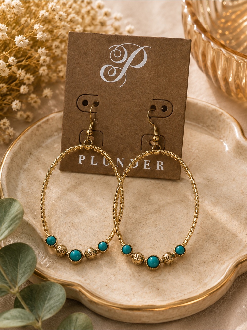✨ NWT Plunder Design Gold-Tone Turquoise Beaded Oval Hoop Earrings ✨